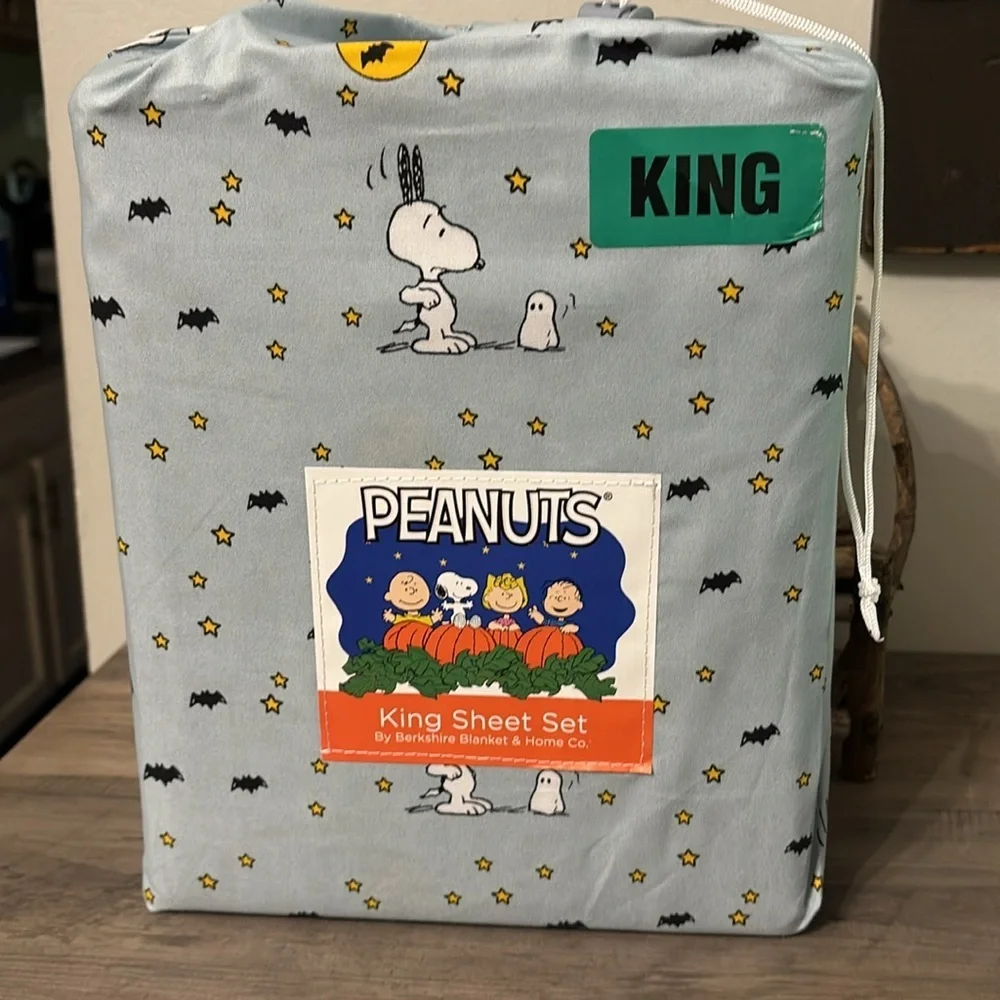 NEW! Peanuts SNOOPY GHOSTS & BATS LT BLUE KING SIZE HALLOWEEN SHEET SET